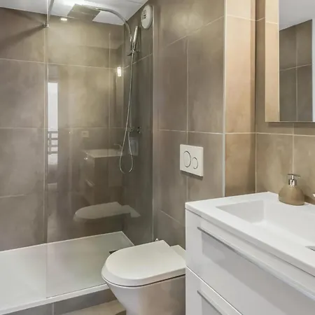 Luxe 5*,spa & Fitness, La Cordee 214 * シャモニー